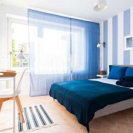 Przylesny Apartament Przy Dworcu Z Miejscem Postojowym Gdynia Exteriör bild