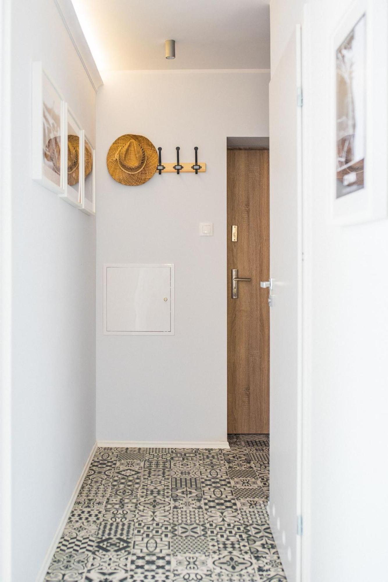 Przylesny Apartament Przy Dworcu Z Miejscem Postojowym Gdynia Exteriör bild